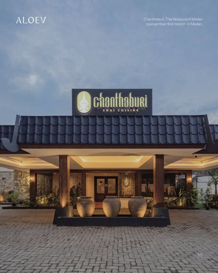 Modern Thai restaurant facade