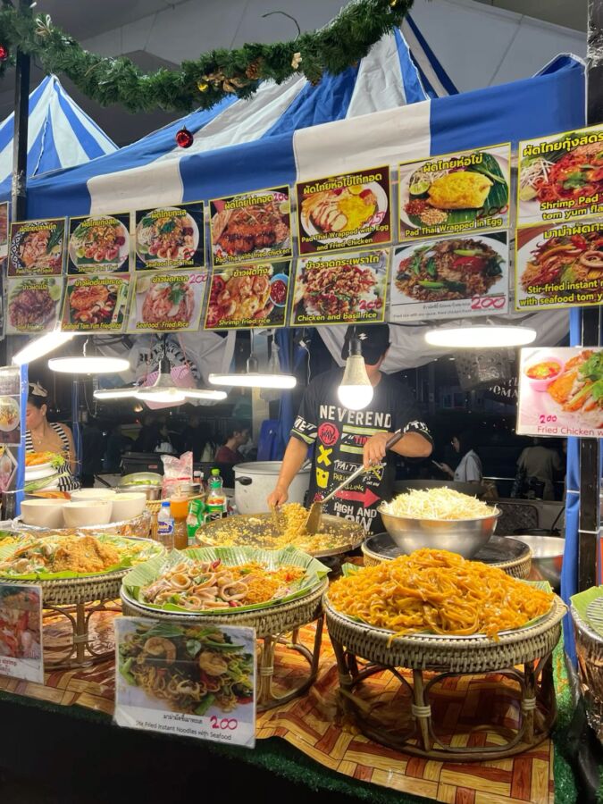 Street food Thai budget aesthetic